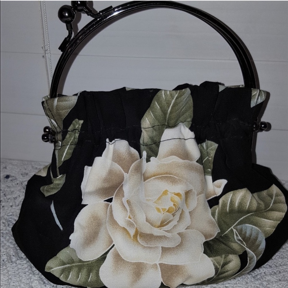 ABBA Hawaiian Floral kiss lock mini bag